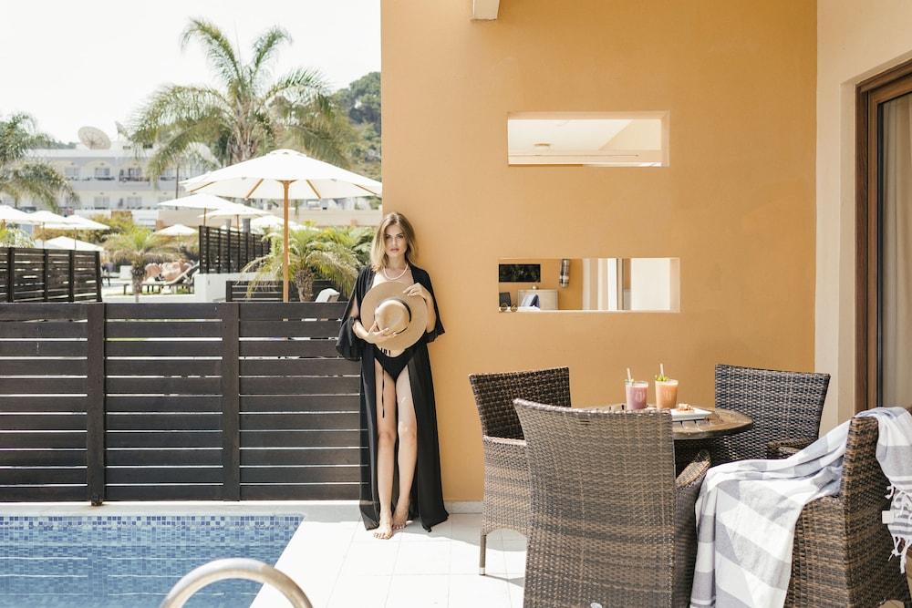 Villa Di Mare Seaside Suites Ixia  Eksteriør billede